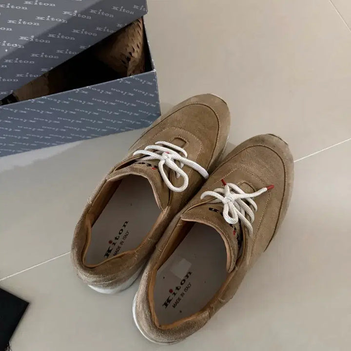 [BUNJANG] Kiton Suede Sneakers Brown Full Set / 키톤 스웨이드 스니커즈 브라운 풀박스