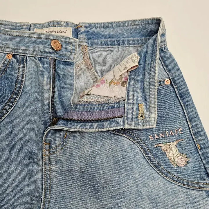 [BUNJANG] Thursday Island Vintage Denim Shorts / 써스데이아일랜드 빈티지 데님 팬츠 반바지