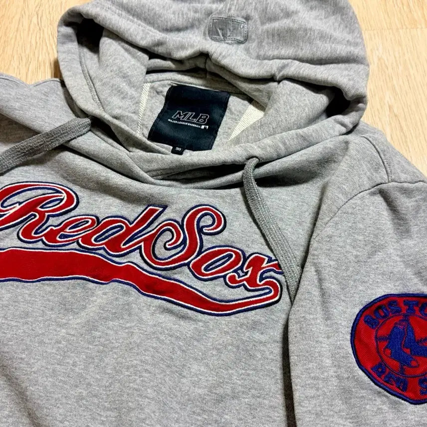 [SOLD OUT] MLB 보스턴 레드삭스 후드티 - 90(S)사이즈