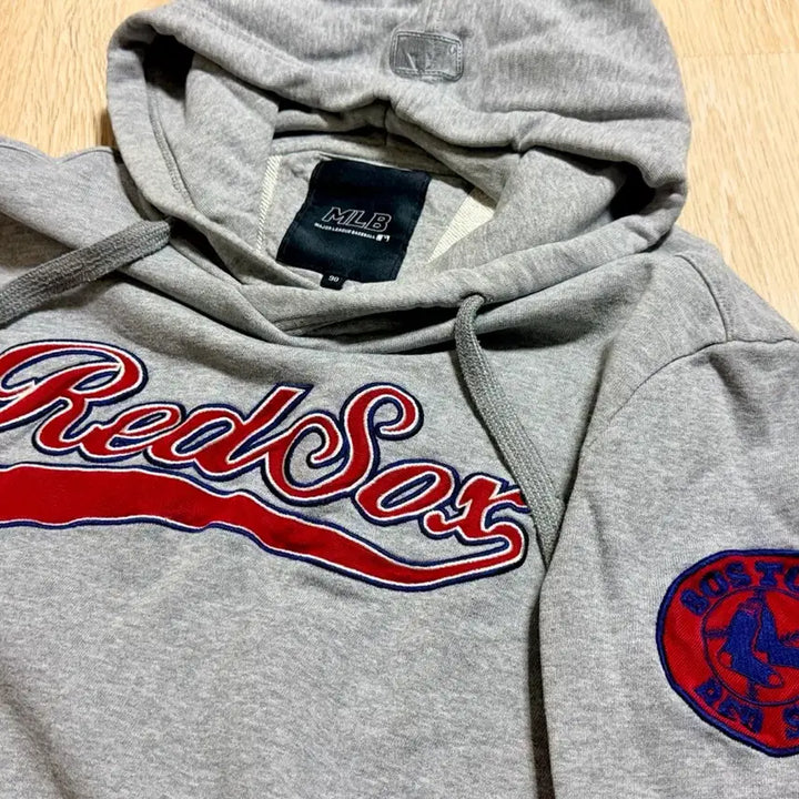 [SOLD OUT] MLB 보스턴 레드삭스 후드티 - 90(S)사이즈