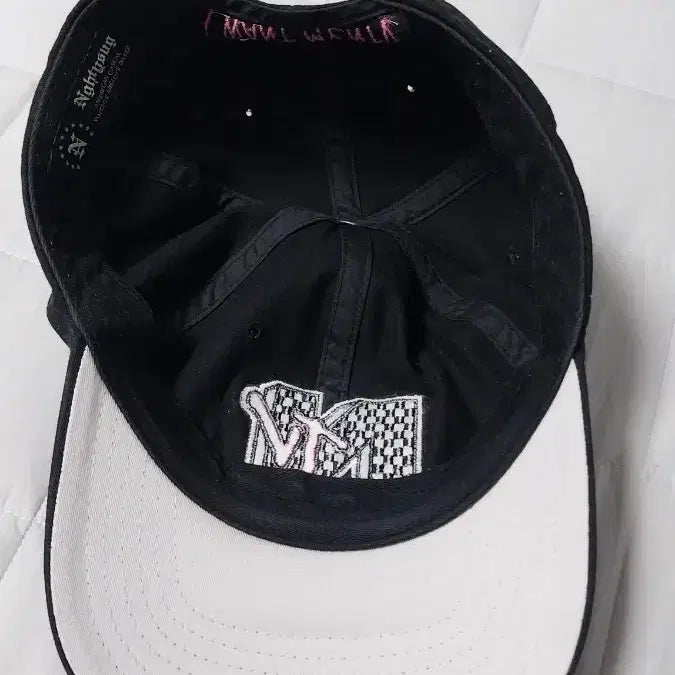 [BUNJANG] Naughty Savage MTV Black Ball Cap / 너티새비지 MTV 블랙 볼캡