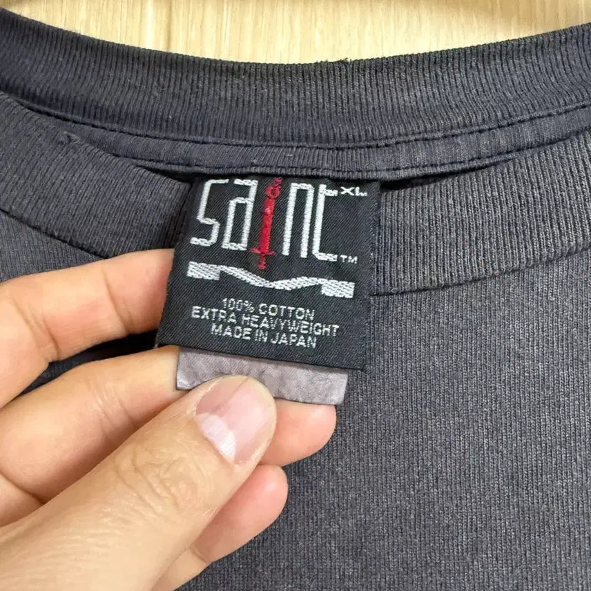 [SOLD OUT] (주말특가) 세인트미카엘 애플 모티브 xl 팝니다.