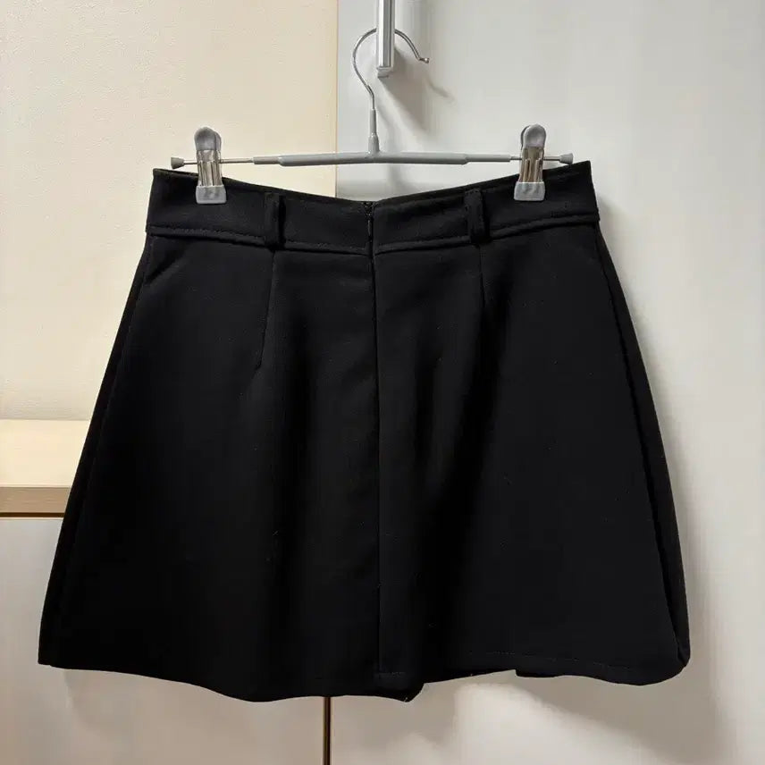 [BUNJANG] Attirance Pleated Mini Skirt Winter Version (M) / 아뜨랑스 플리츠 주름 미니 스커트 겨울 버전 M