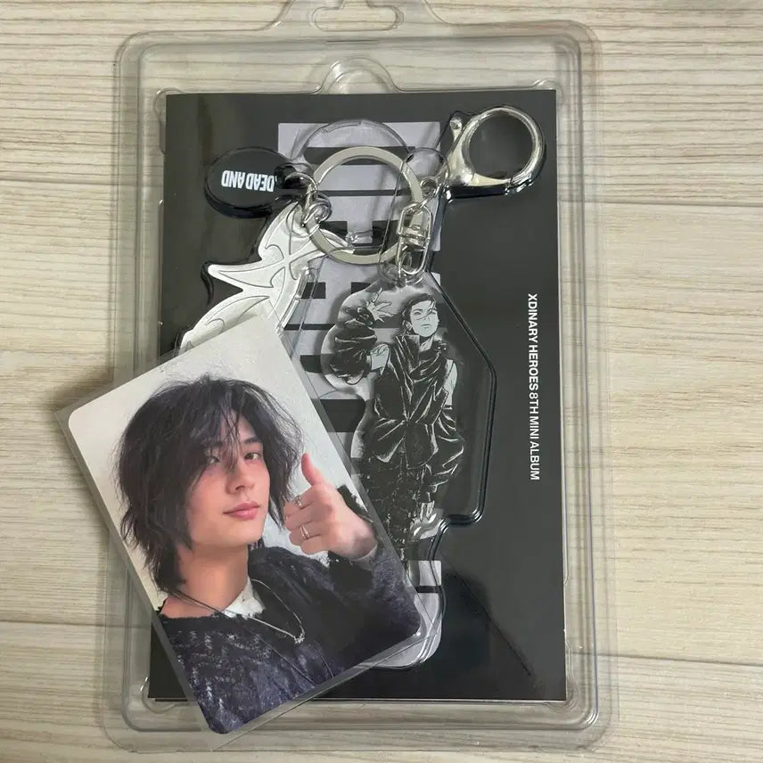 [SOLD OUT] [BUNJANG] Xdinary Heroes Jooyeon Keyring Album + POB Bundle Set / 미개봉 엑스디너리히어로즈 엑디즈 주연 키링앨범+특전 일관 양도