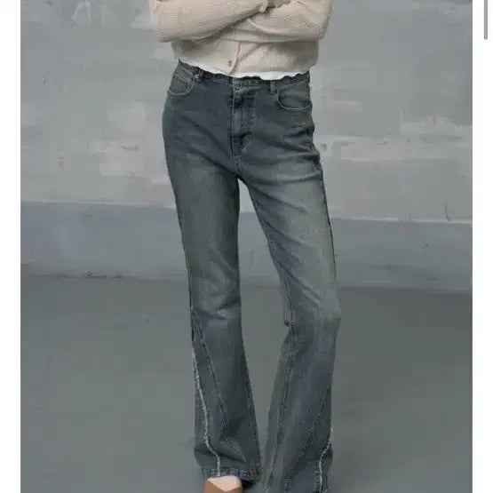 [BUNJANG] Leathery Western Tassel Bootcut Denim Pants / 레더리 웨스턴 테슬 부츠컷 데님팬츠