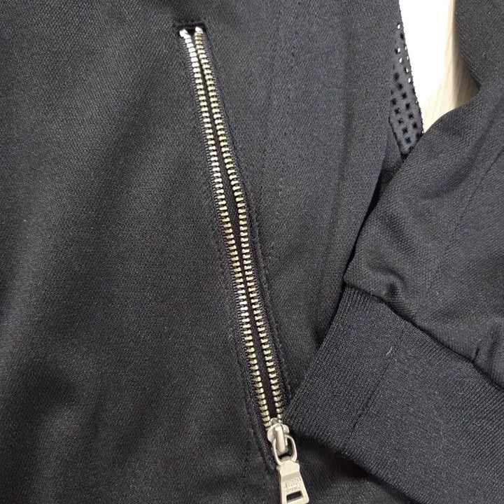 [BUNJANG] Jeep Black Patch Bomber Jacket / 지프 블랙 패치 봄버 자켓