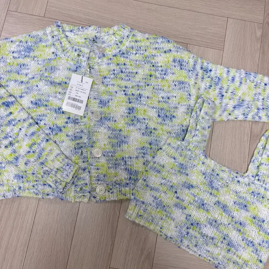 [BUNJANG] Viki Sleeveless Cardigan Set / VIKI 나시가디건세트 새제품