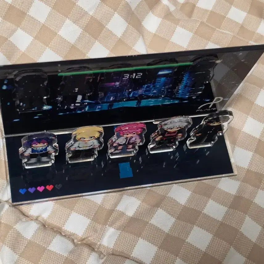 [BUNJANG] Pixel World Acrylic Stand / 픽셀월드 아크릴 스탠드 양도