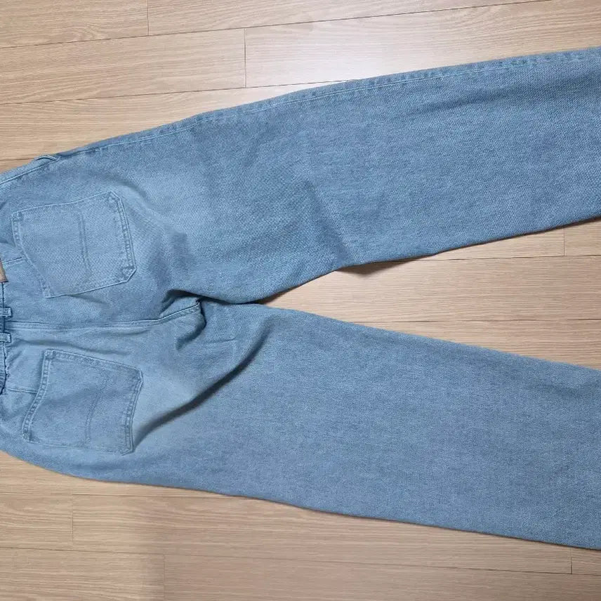 [SOLD OUT] 25ss 솔리드옴므 청바지 82