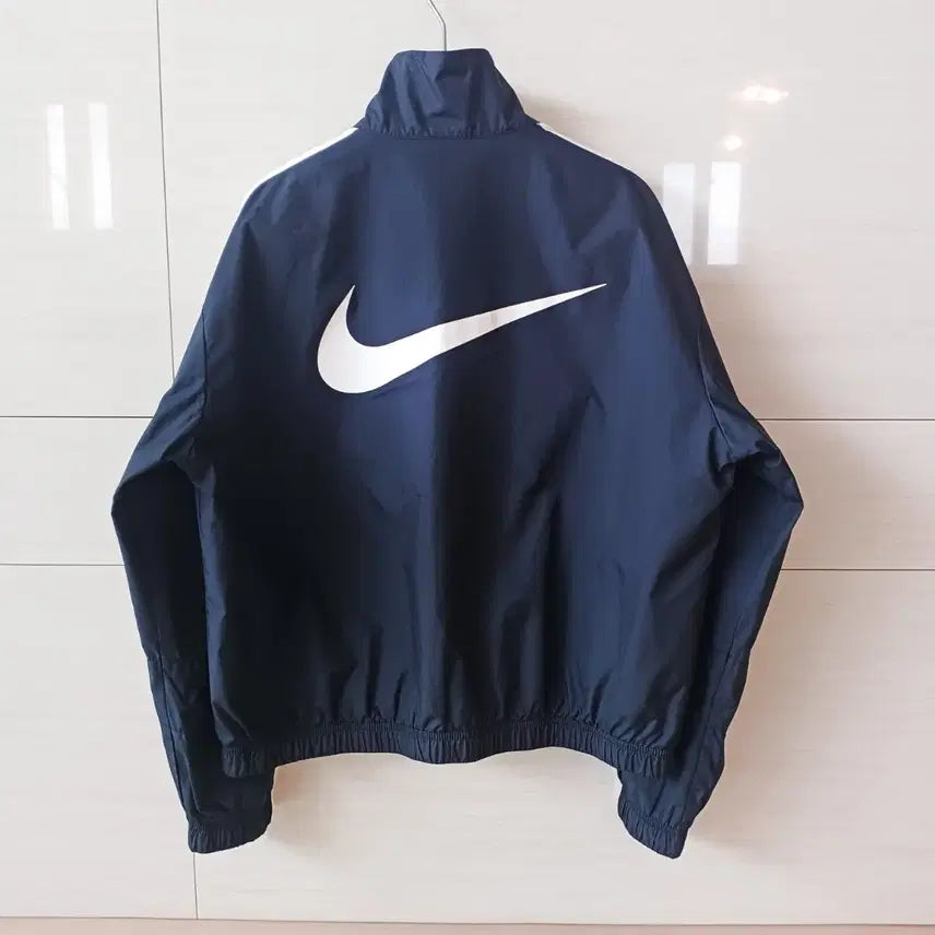 [SOLD OUT] 여성 나이키 NIKE 정품 품절 바람막이 리펠 에센셜 트레이닝 우븐 재킷