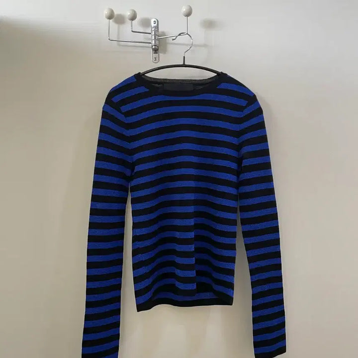 [BUNJANG] Lucky Chouette Striped Knit Top / 럭키슈에뜨 스트라이프 얇은 니트