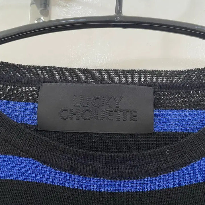 [BUNJANG] Lucky Chouette Striped Knit Top / 럭키슈에뜨 스트라이프 얇은 니트