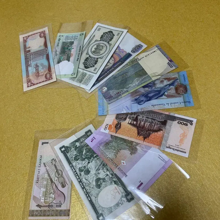 [BUNJANG] Foreign Uncirculated Banknotes Set / 일괄 미사용 해외지폐 외국지폐