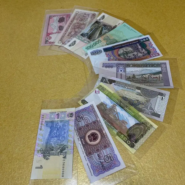 [BUNJANG] Foreign Uncirculated Banknotes Set / 일괄 미사용 외국지폐 해외지폐