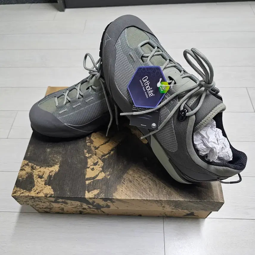 [BUNJANG] ROA Hiker Low Moon Mist Size 42 / 로아 히다로우 문미스트 42
