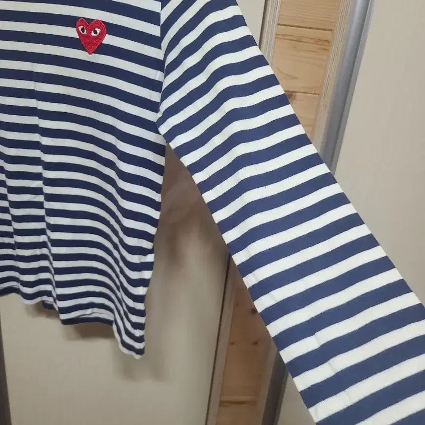 [SOLD OUT] 꼼데가르송 스트라이프 긴팔 티셔츠:상태는최상입니다
