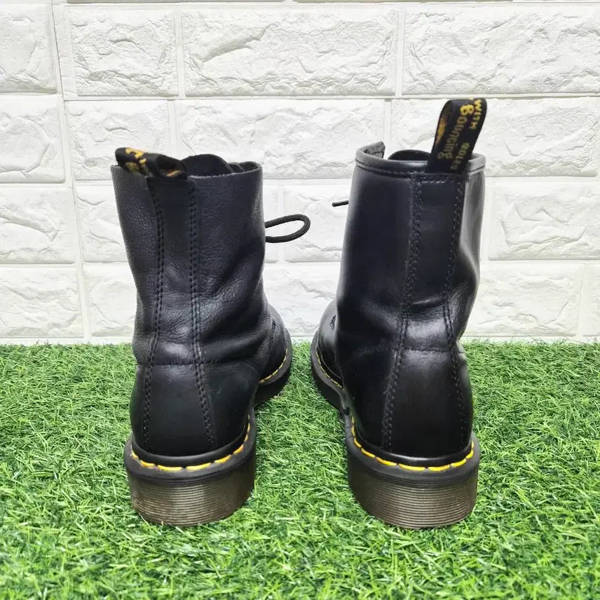 [SOLD OUT] 닥터마틴 230~235(EU 37) 1460 파스칼 버지니아 워커 부츠