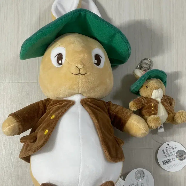 [BUNJANG] Peter Rabbit Benjamin 29cm Doll &amp; 9cm Keyring Set / (세트) 피터래빗 벤자민 29cm 9cm 인형 키링