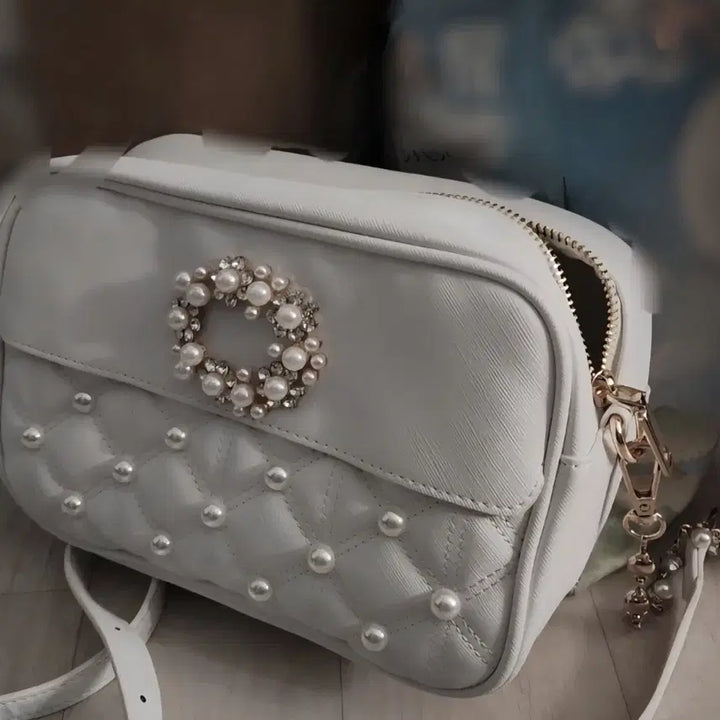 [BUNJANG] Evelyn Bijou White Handbag / 급전!!) 에블린 Evelyn 비쥬 양지뢰 스나계 화이트 가방