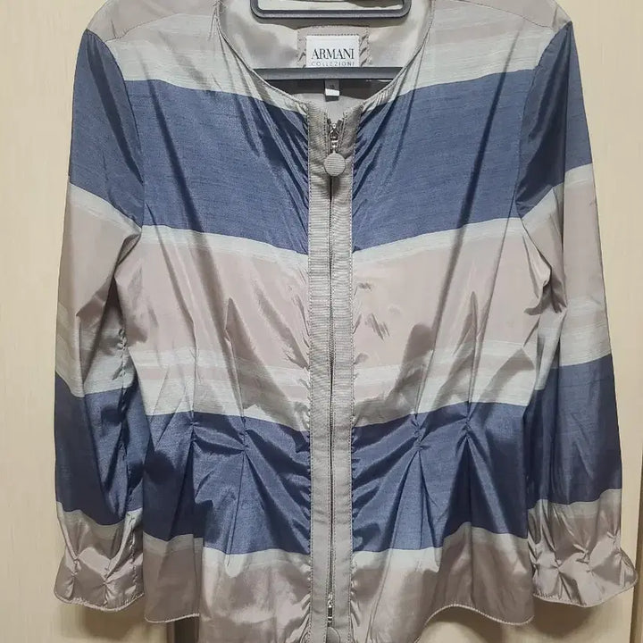 [BUNJANG] Armani Collezioni Striped Women&