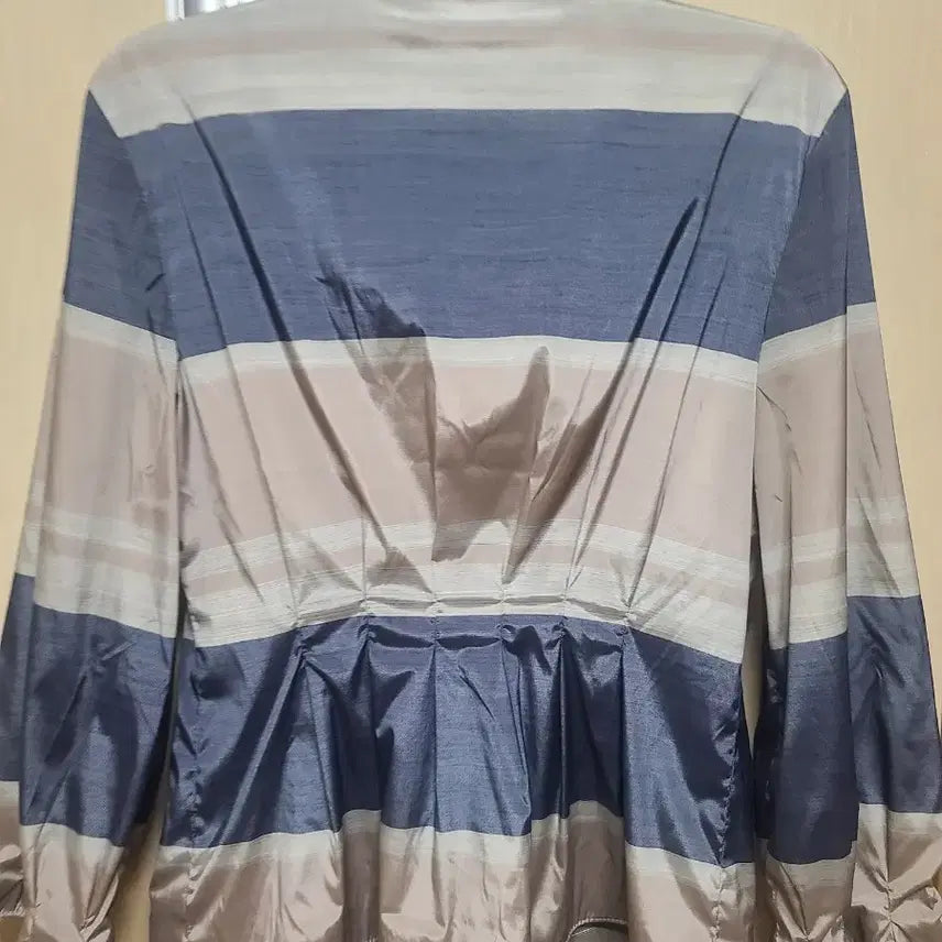 [BUNJANG] Armani Collezioni Striped Women&