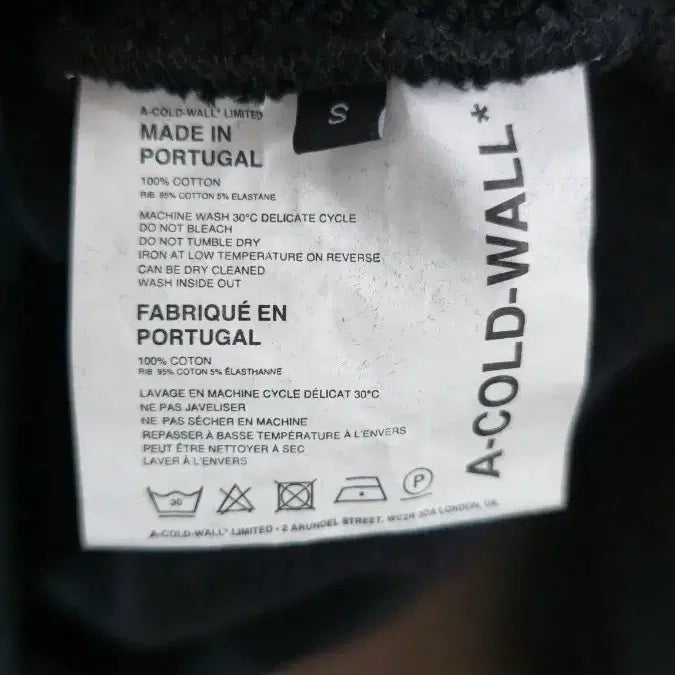 [BUNJANG] A-COLD-WALL Logo Sweatshirt / [A-COLD-WALL] 어콜드월 블랙 로고 맨투맨