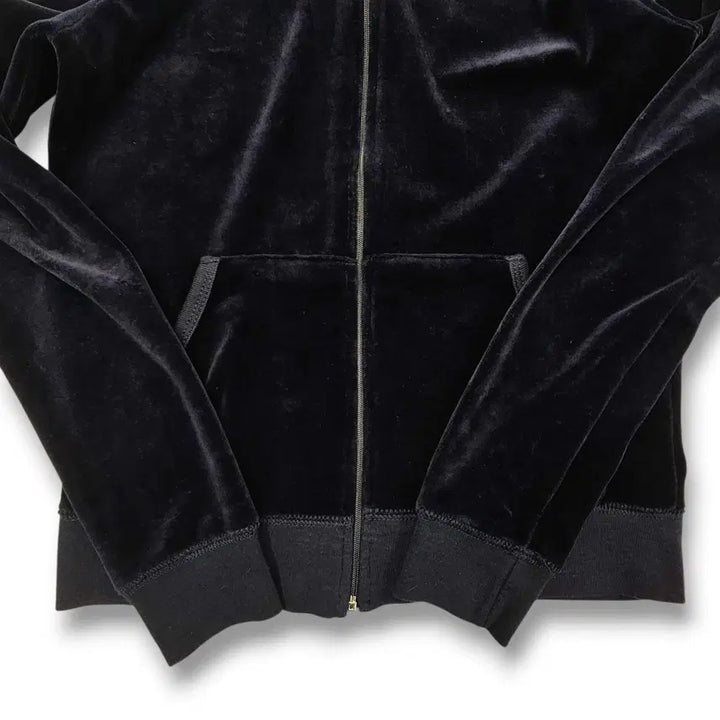 [BUNJANG] Juicy Couture Navy Velvet Set / M Juicy Couture 네이비 벨벳 셋업