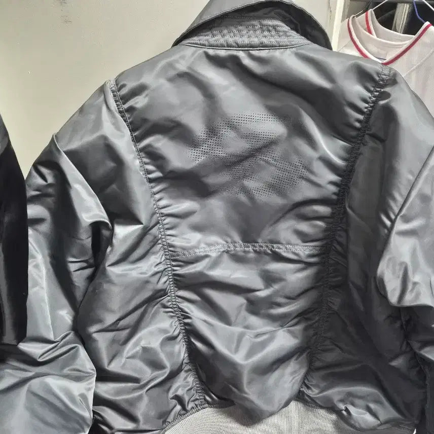 [BUNJANG] Alpha Industries x Sansan Gear Flight Jacket / 산산기어 알파인더스트리 콜라보 플라이트 자켓