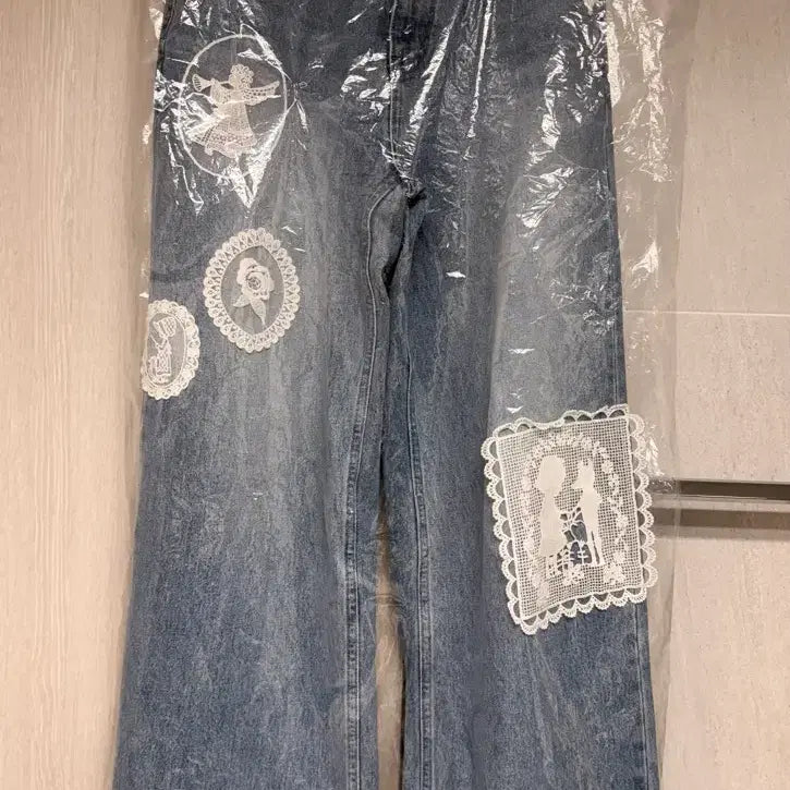 [BUNJANG] SINEINN Lace Patchwork Denim Pants (S Size) / 시눈 레이스 패치워크 데님 팬츠 S사이즈