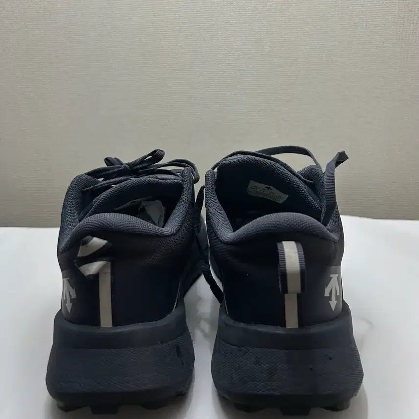 [SOLD OUT] 데상트 플라이릿 운동화(비브람솔)