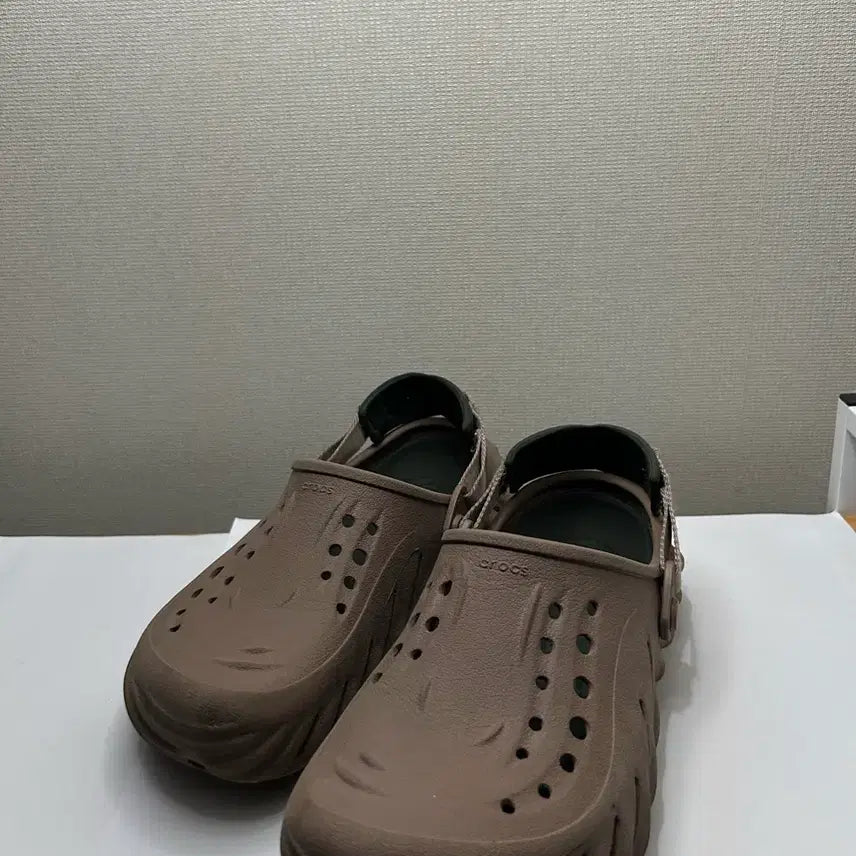 [SOLD OUT] 크록스 에코 클로그