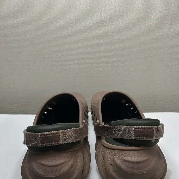 [SOLD OUT] 크록스 에코 클로그