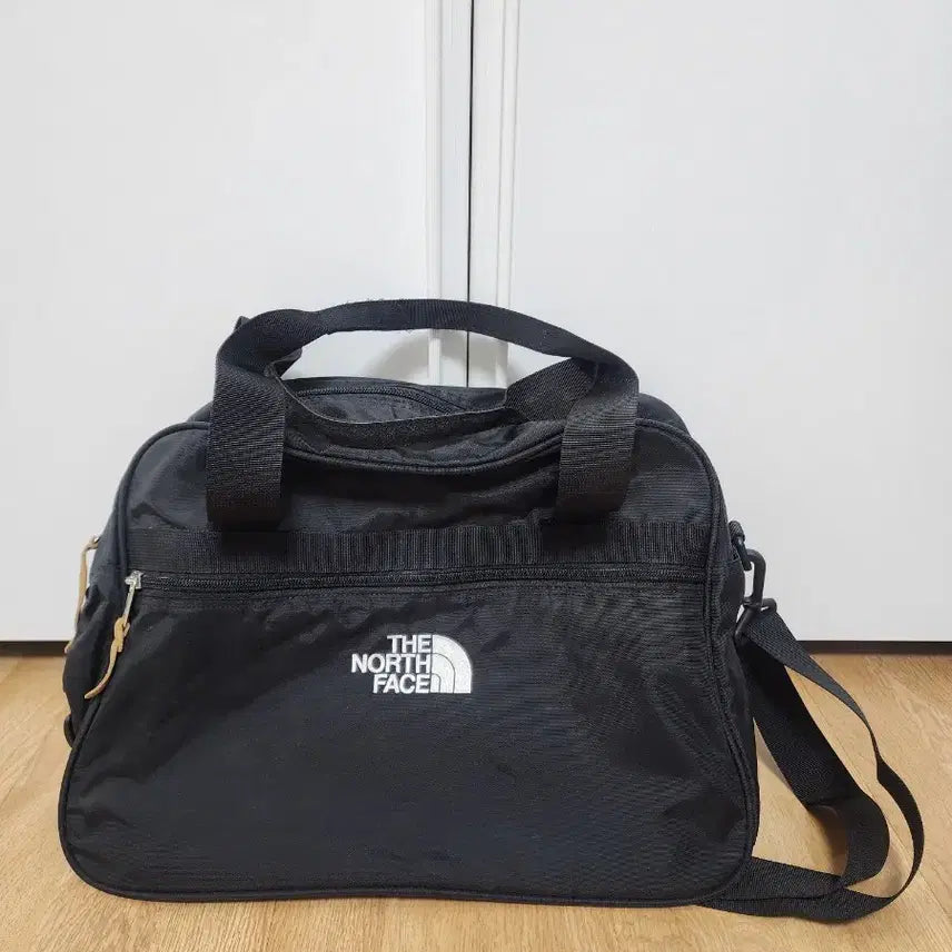 [SOLD OUT] 노스페이스 블랙 더플백(미사용 제품)