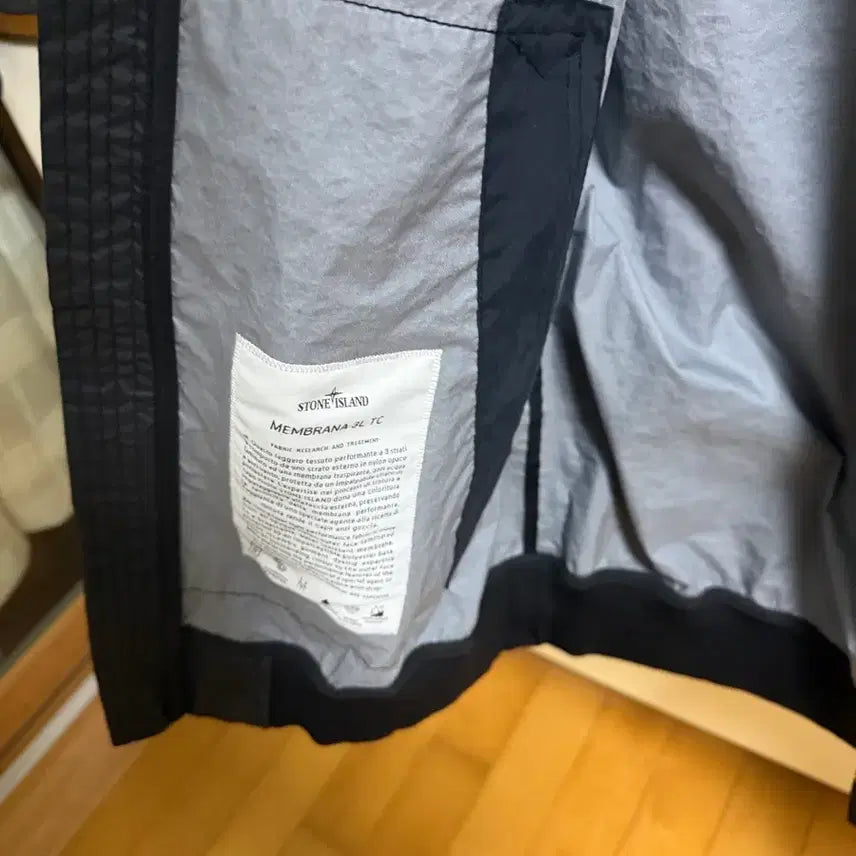 [SOLD OUT] 스톤아일랜드 맴브라나3L L사이즈