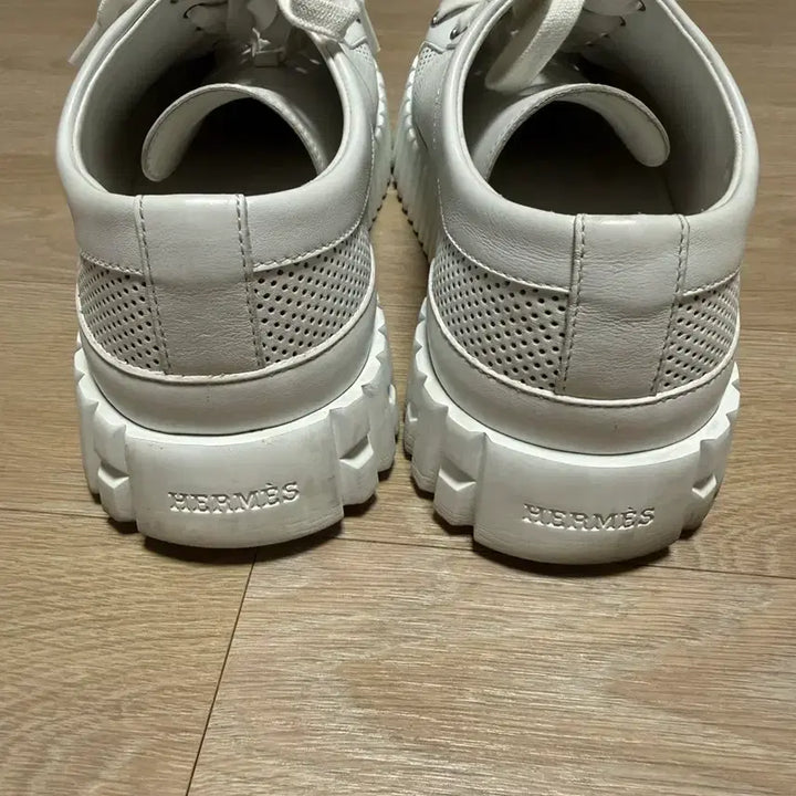 [BUNJANG] Hermes Cross Sneakers White / [41.5] 에르메스 크로스 스니커즈 화이트