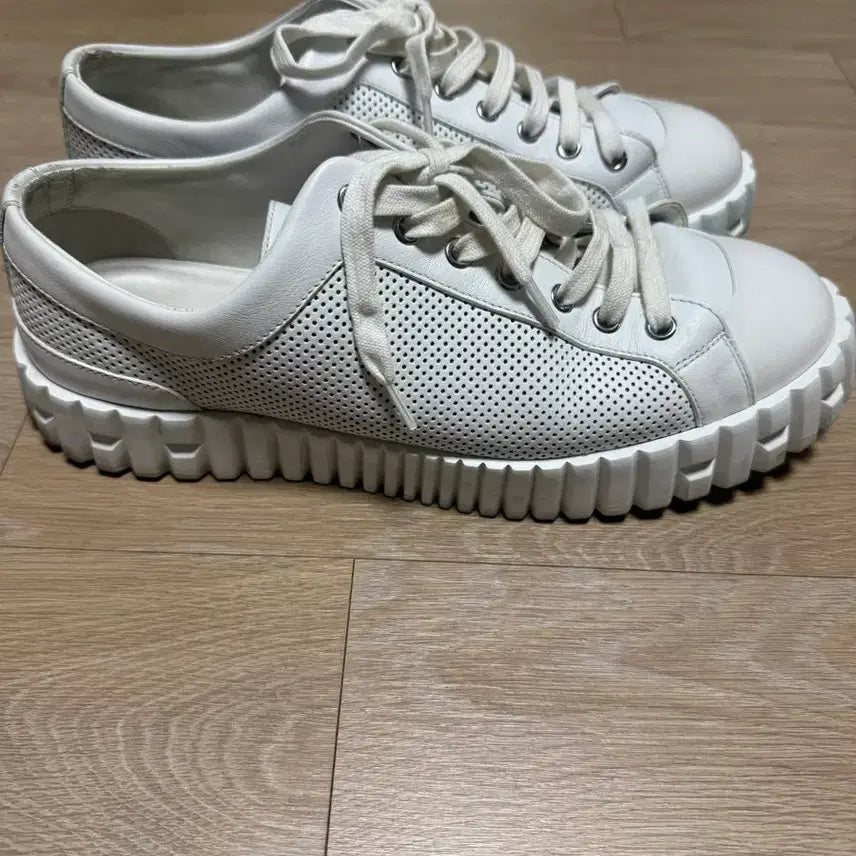 [BUNJANG] Hermes Cross Sneakers White / [41.5] 에르메스 크로스 스니커즈 화이트