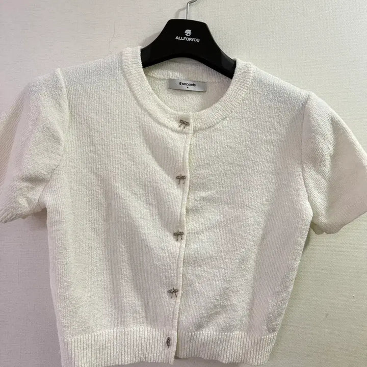[BUNJANG] 8Seconds Button Short Sleeve Cardigan / 에잇세컨즈 단추 반팔 가디건