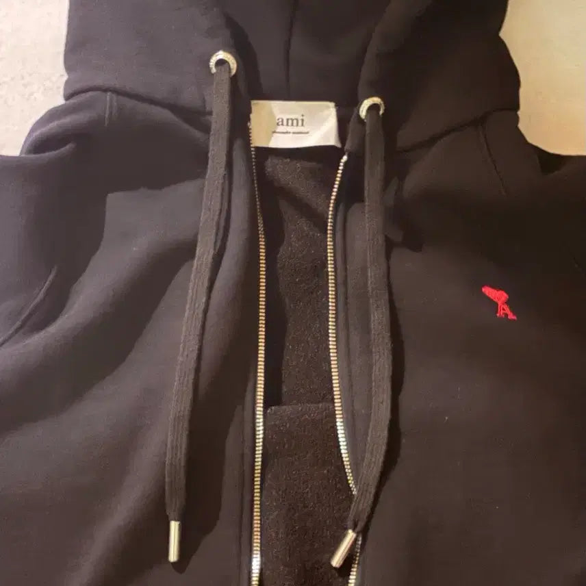 [SOLD OUT] 아미 후드집업 블랙 m