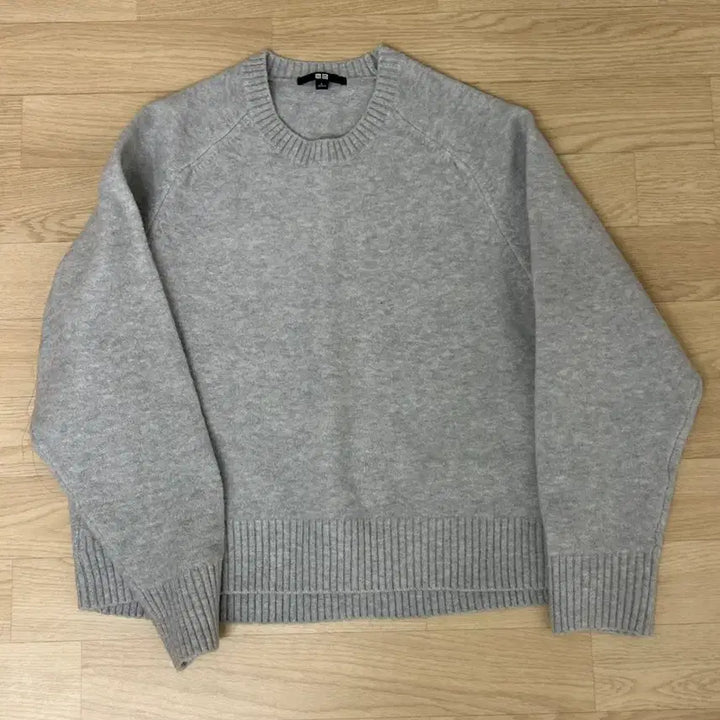 [BUNJANG] Uniqlo Souffle Yarn Crew Neck Sweater / 유니클로 수플레얀크루넥스웨터