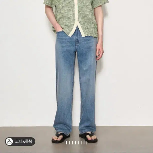 [SOLD OUT] 타임옴므 세미와이드 데님팬츠(미착용 새제품)