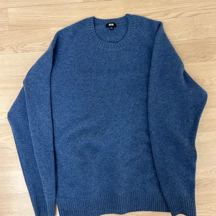 [BUNJANG] Uniqlo Lambswool Crew Neck Sweater / 유니클로 램스울크루넥스웨터