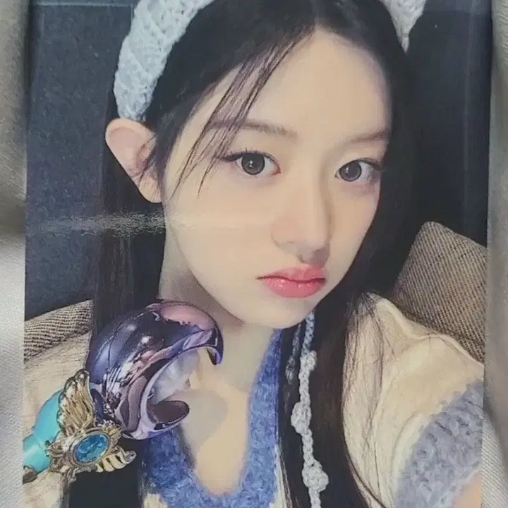 [BUNJANG] ILLIT Minju Is We Photocard POB Lucky Draw / (시세 이하) 아일릿 민주 이즈위 포카 특전 럭드 미공포 윤아모카원희로하