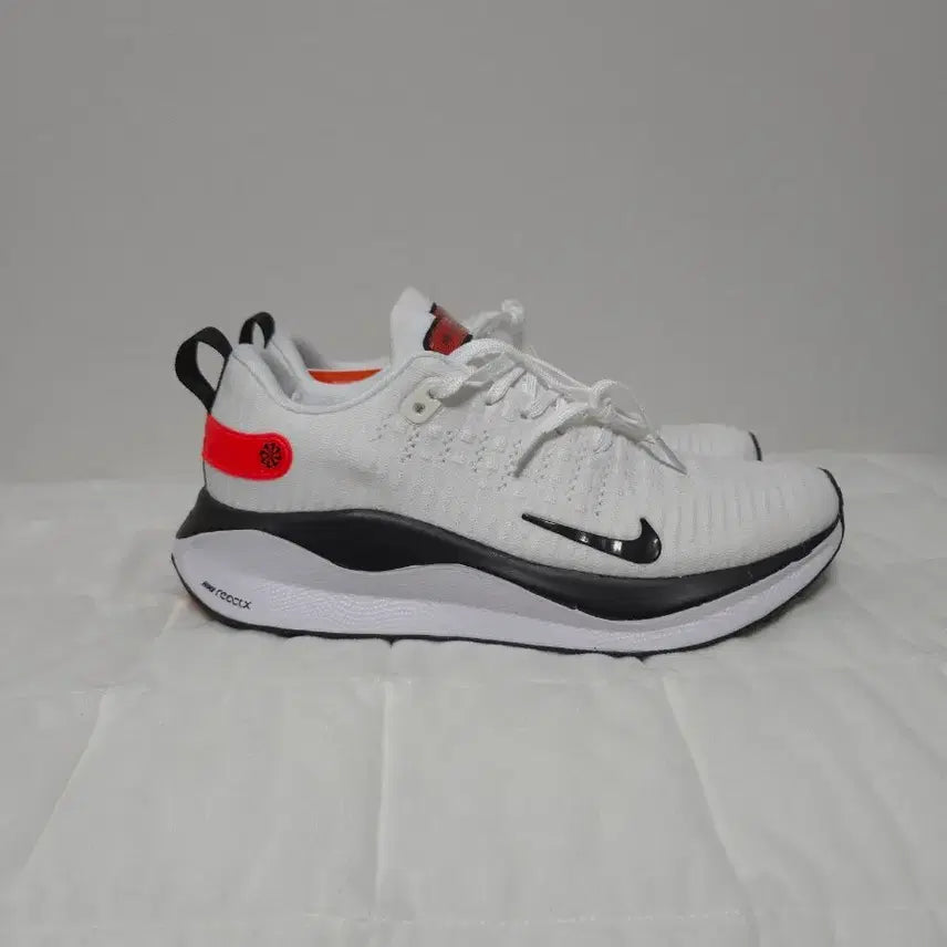 [BUNJANG] Nike ReactX Infinity Run 4 Running Shoes (260mm) / 나이키 리액트X 인피니티 런 4/새상품/(260)