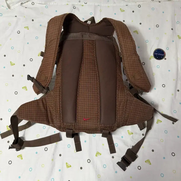 [BUNJANG] Nike ACG Hiking Backpack / 나이키 ACG 라인의 브라운 체크 패턴 하이킹 백팩입니다