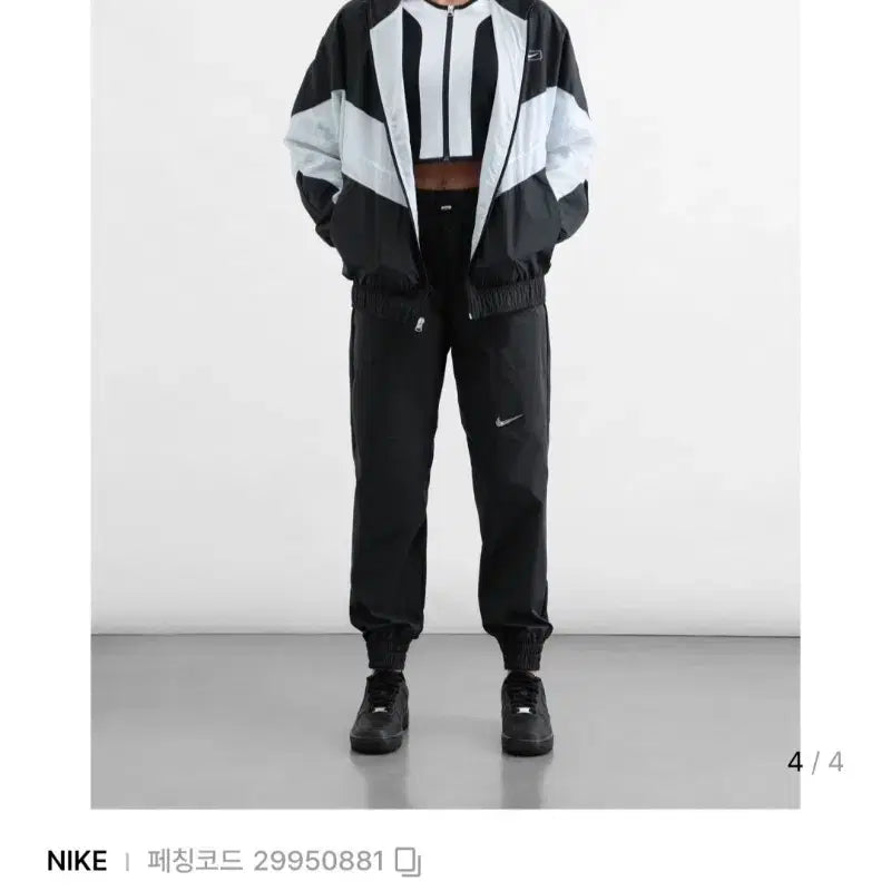 [SOLD OUT] 여성 정품 나이키 NIKE 스포츠웨어 우븐 스트릿 재킷 바람막이 블랙