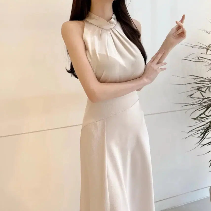 [BUNJANG] Baby Halter Neck Silk Blouse / 새상품)베이비 홀터넥 실크블라우스 핑크베이지