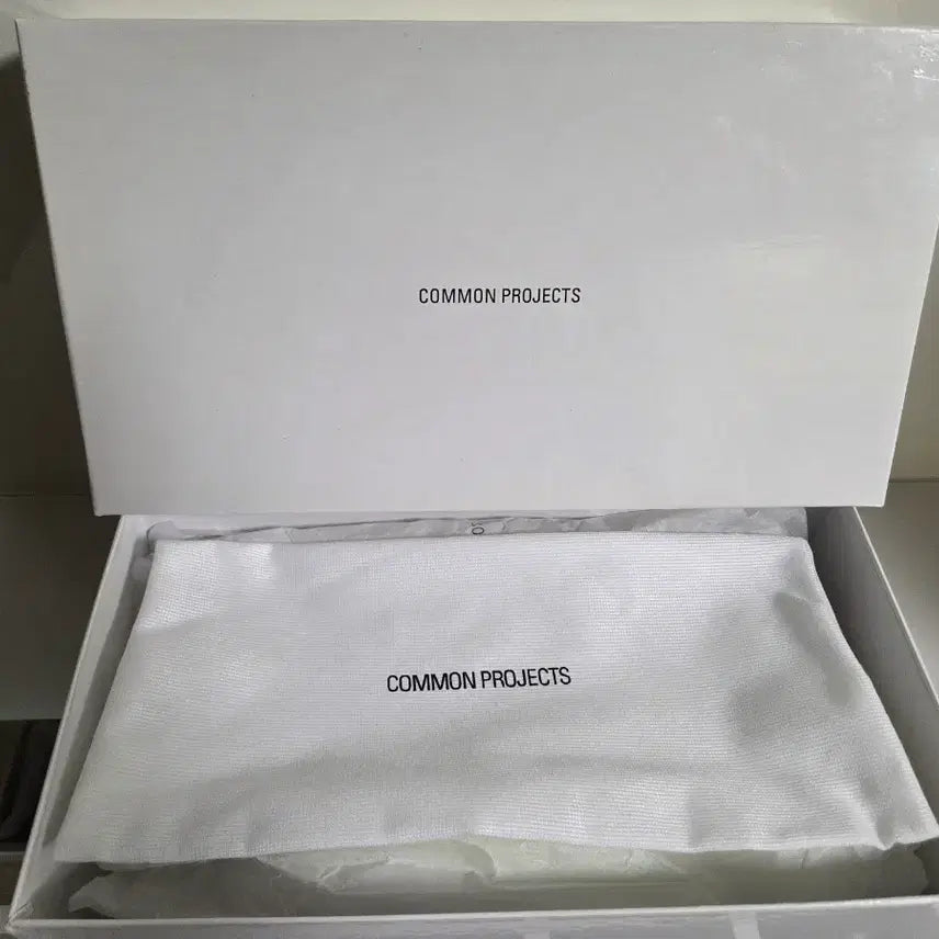 [BUNJANG] Common Projects Sneakers Neon / 커먼프로젝트 스니커즈 네온