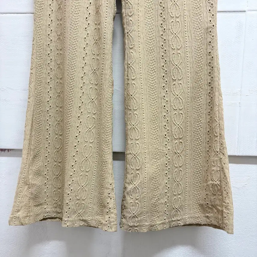 [BUNJANG] Beige Perforated Layered Bending Bootcut Pants L / 베이지 펀칭 레이어드 밴딩 부츠컷 팬츠 L JPN