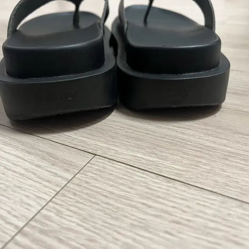 [BUNJANG] Yase Flip Flop 260 Leather Sandals / 야세 플립플랍 260 야세 쪼리 야세 슬리퍼 야세 레더 쪼리 레더 슬리퍼