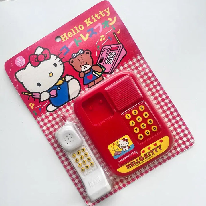[BUNJANG] Hello Kitty Vintage Telephone Toy / 일본 정품 고전 키티 전화기 장난감 고전문구 빈티지 인테리어